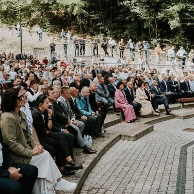 Święto Owocobrania w Łącku: stoiska sołectw, owoce i folklor — 4