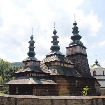 Церква Покрови Пресвятої Богородиці в Овчарах