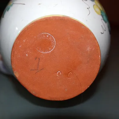 Slovak Folk Majolica in Modra: pottery tour and painting — 2
