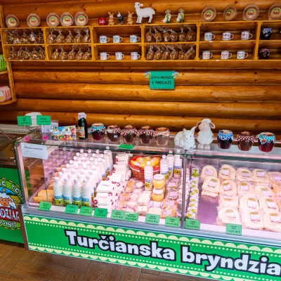 Turčianska bryndziareň w Turčianskich Teplicach: bryndza od 1917 — 3