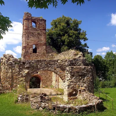 Monaster w Krásnym Brodzie: ruiny i sanktuarium — 4