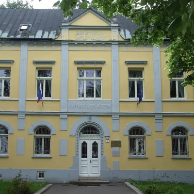 Hviezdoslav Museum and Čaplovič Library, Dolný Kubín — 3