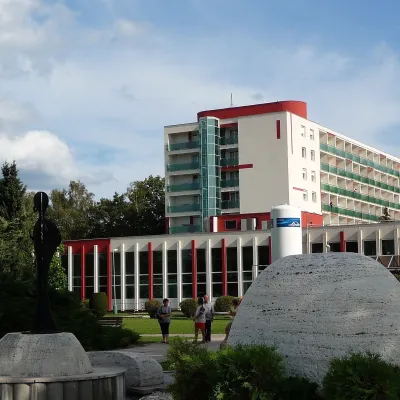 Дудінце: курорт із вуглекисло-сірководневою водою й «Римськими купелями» — 2