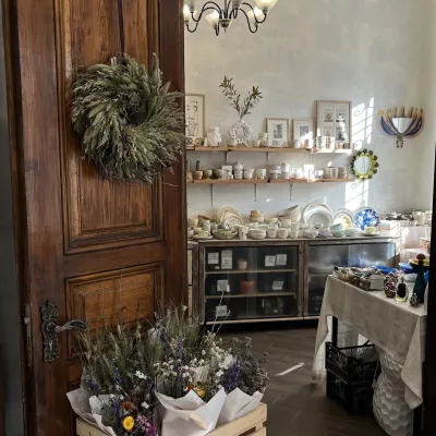 Sklep-galeria „Szczoś Cikawe”, Lwów