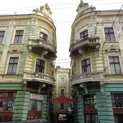 Будинки-близнюки, Чернівці — 3