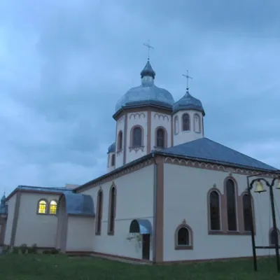 Kościół Najświętszego Serca Jezusa i Najświętszego Serca Maryi, Dolina — 4