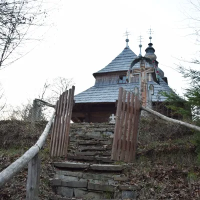 Church of the Presentation of the Blessed Virgin Mary (new and old), Roztoka — 2