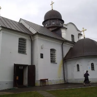 Храм Успіння Пресвятої Богородиці, Страдч