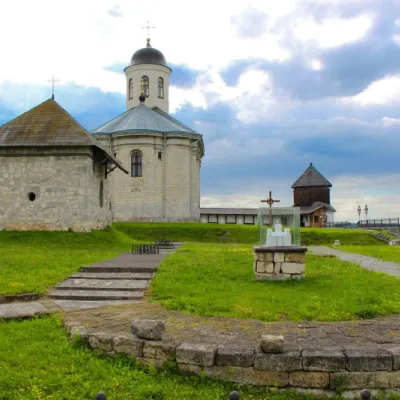 Каплиця Святого Василія Великого, Крилос