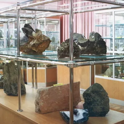 Muzeum Mineralogiczne Jewhena Łazarenki — 4