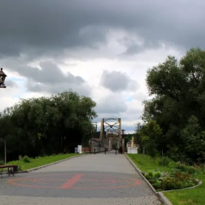 Metalowy most nad Dniestrem, Halycz