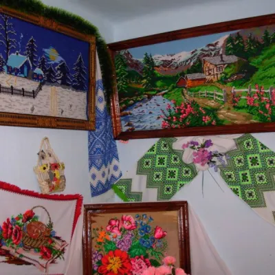 Muzeum haftu huculskiego, Zelene — 5