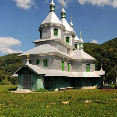 Миколаївська церква, Виженка