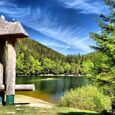 Synevyr Lake Synevyrska Polyana — 2