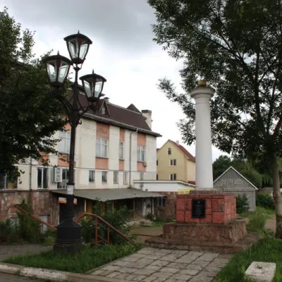 Pomnik żeglugi na rzece Dniestr, Halycz — 4