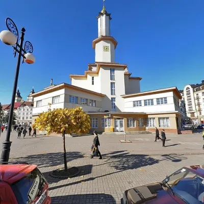 Площа Ринок, Івано-Франківськ — 4