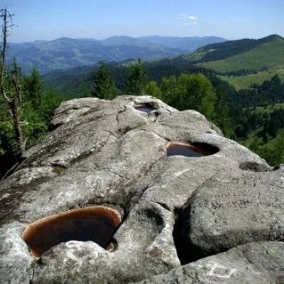 Писаний камінь — 2
