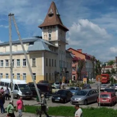 Ratusz, Nadvirna