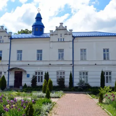 Town Hall, Vyzhnytsia — 4
