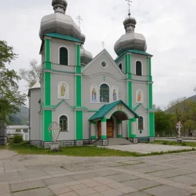 Katedra Zstąpienia Ducha Świętego, Rachów