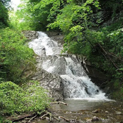 Yavorivskyi Huk waterfall — 2