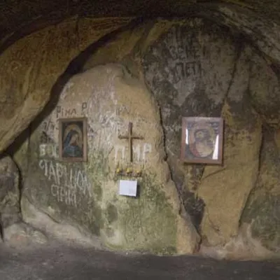 Rock and Cave Monastery in Rozgirche — 3