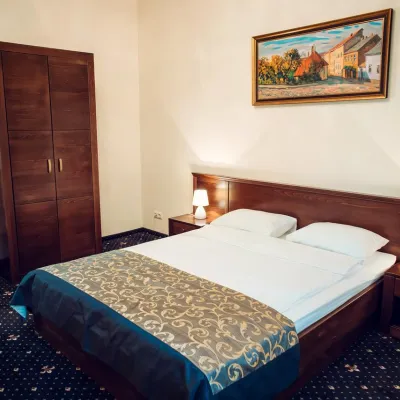 Butikowy Hotel "Villa P" Użhorod — 3