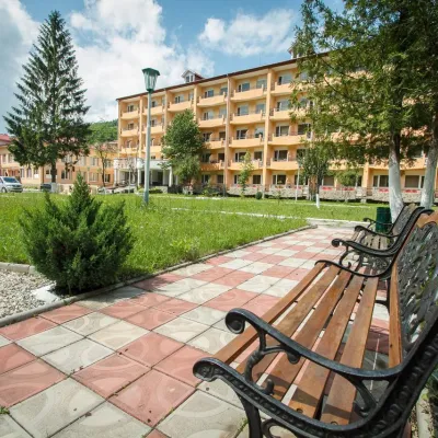 Sanatorium "Hirskaya Tysa" Mykulychyn — 3