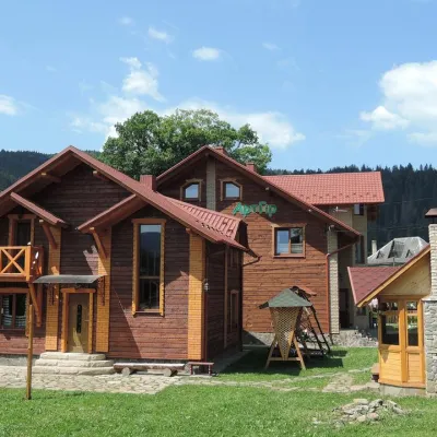 Гостинний двір "АртГір" в Микуличині — 3