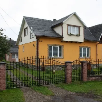 Гостинний двір "Карпатський краєвид" Лазещина