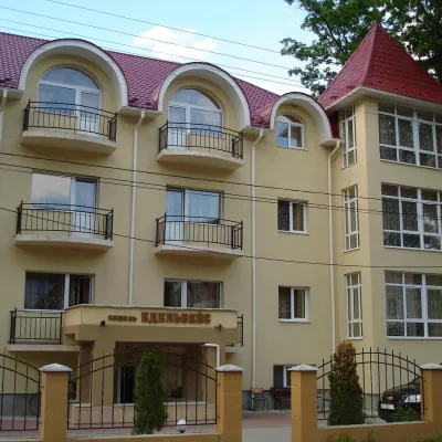 Hotel "Edelweiss" Shayan — 3