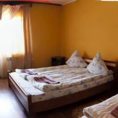 Hotel "Grand" — 4