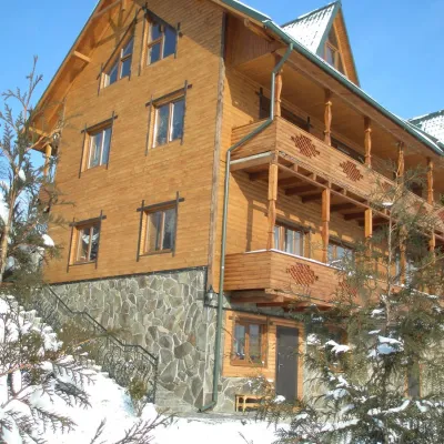 Hotel "Hutsulska Khata" Yaremche