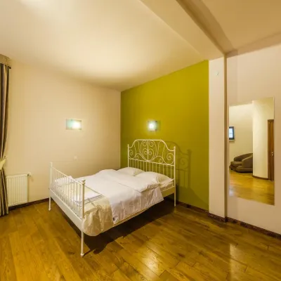 Hotel-Restauracja "Chmielnicki" — 2