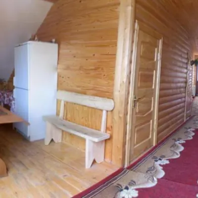 Hotel "Karpatyshchyna" — 3