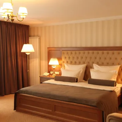 Hotel "Nadiya" Iwano-Frankiwsk — 3