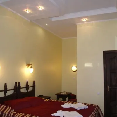 Hotel "Patkovskyi" Bukovel — 2