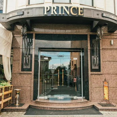 Hotel-Restaurant Complex "PRINCE" Khust — 2