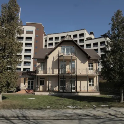 Готель Сані — 4