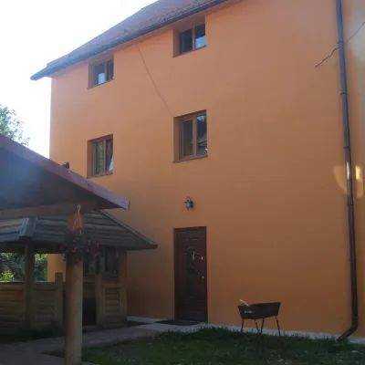Gospodarstwo "Mandrivny" Yasinya