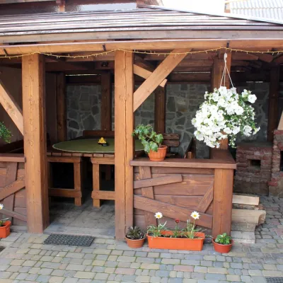 Hotel-Restaurant "Vyvcharyk" Mykulychyn — 2