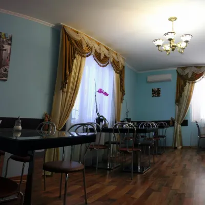 Hotel "Zakarpattya Oasis" Mykulychyn — 4