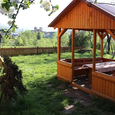 Hotel i kompleks rekreacyjny "BURGER-TROSTYAN" Mykulychyn — 5