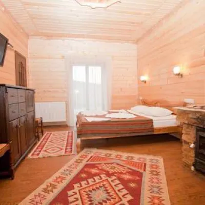 Hotel-Restauracyjny Kompleks "Huk" Polyanycia (Bukowel) — 2