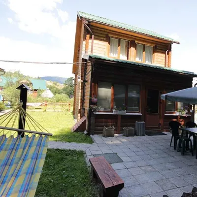 Котеджі "Під лісом" Вишків — 2