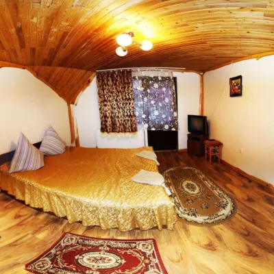 Guest House "Kuvik" Yasinya — 2