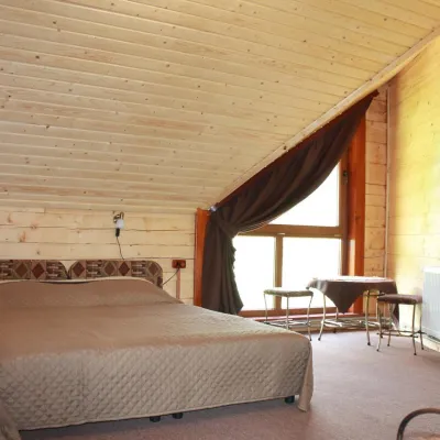 Mini-Hotel "Asher" Mykulychyn — 4