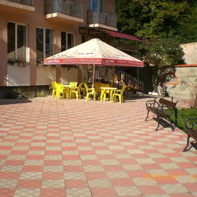 Mini-Hotel "Smerichka" Shajan — 5
