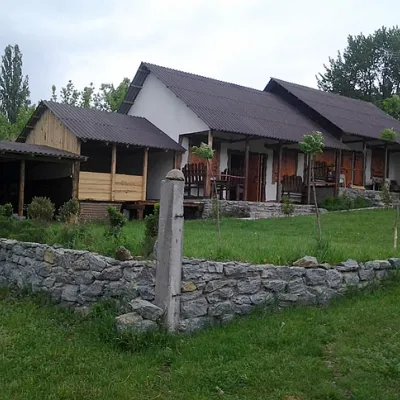 Садиба "Дністровський маєток" Вороновиця — 2