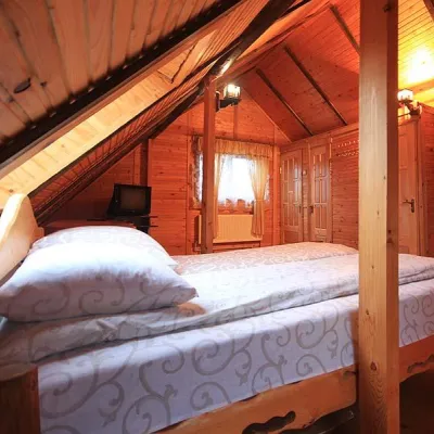 Pensjonat "Koloryt" Mykulyczyn (prywatna sauna) — 4